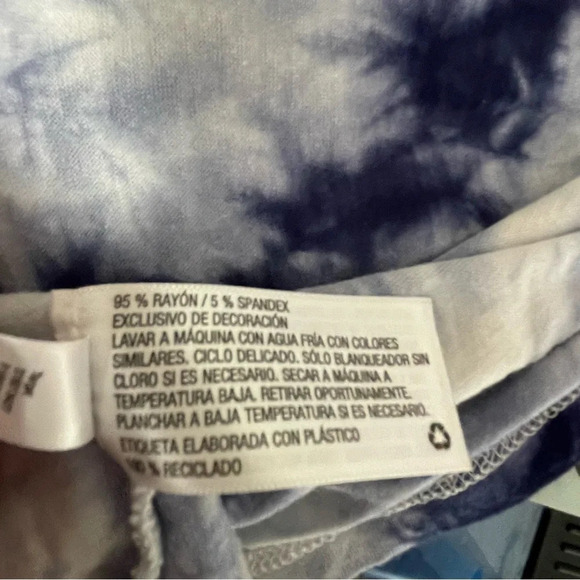 Knox Rose floral appliqué blue tie dye tank top jersey knit women’s medium - Picture 7 of 8